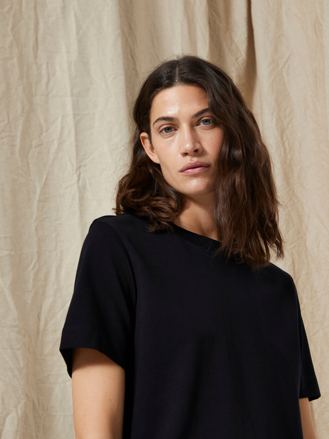 Essential Boxy T-Skjorte - Sort/ Black